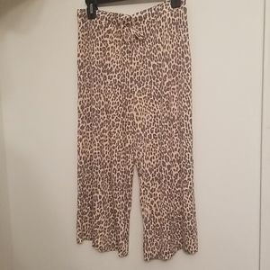 Leopard Ankle Pajama Pants Size Small NWOT